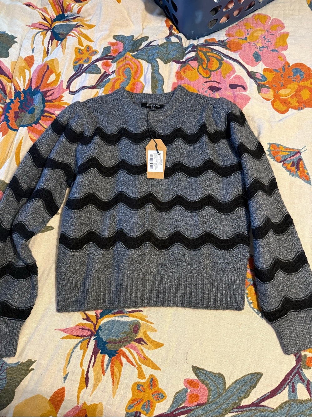 Disturbia Gray & Black Wavy Stripe Crewneck Sweater